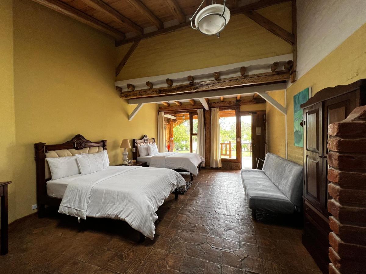 Hacienda Jimenita Wildlife Reserve Пуэмбо Экстерьер фото